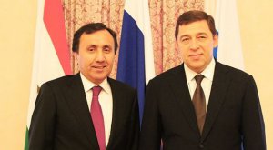 В рамках своего визита в город Екатеринбург Посол Таджикистана в РФ Имомуддин Сатторов встретился с Губернатором Свердловской области Евгением Куйвашевым.