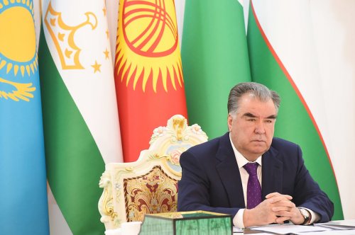 Президент Республики Таджикистан Эмомали Рахмон принял участие и выступил на первой встрече Саммита глав государств в формате «Центральная Азия — Индия»