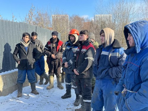 ДАР МОСКВА БО МУҲОҶИРОНИ МЕҲНАТӢ ВОХӮРӢ ДОИР ГАРДИД ДАР МОСКВА БО МУҲОҶИРОНИ МЕҲНАТӢ ВОХӮРӢ ДОИР ГАРДИД