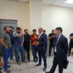 Суҳбатҳои профилактикӣ бо муҳоҷирони меҳнатӣ дар Маркази тиҷоратӣ ва фуруши маҳсулоти кишоварзӣ “Теплый стан”