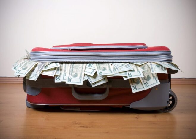 Қоидаҳои интиқоли маблағҳои нақдӣ тавассути сарҳади Россия